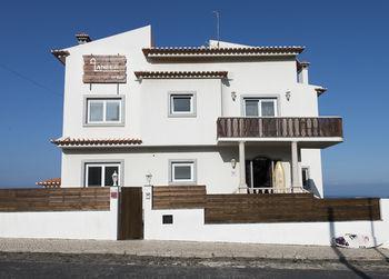 Laneez Surf House Albergue Ericeira