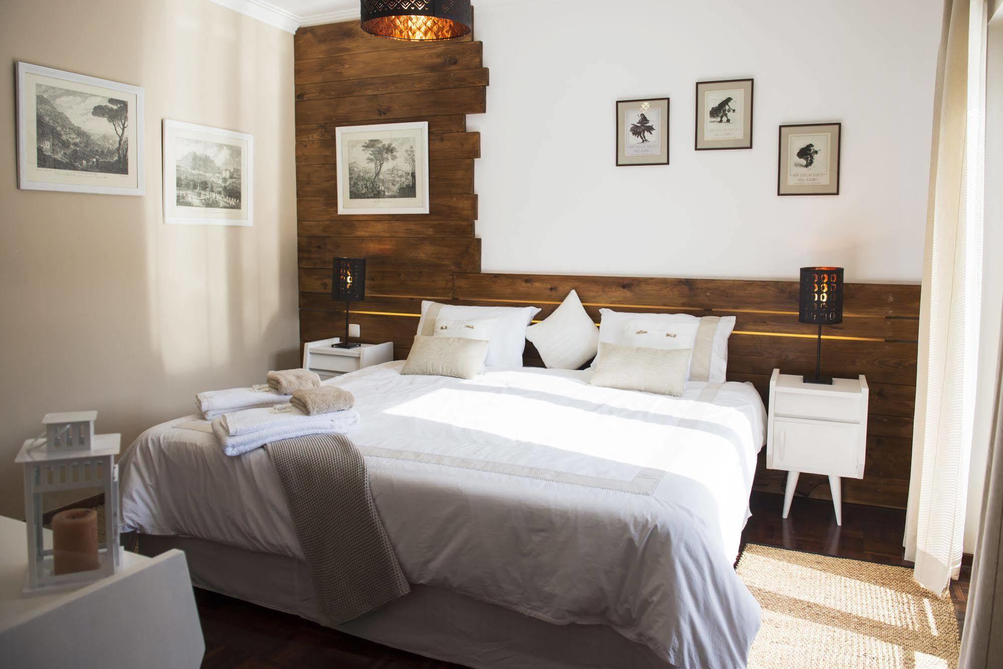 Laneez Surf House Albergue Ericeira